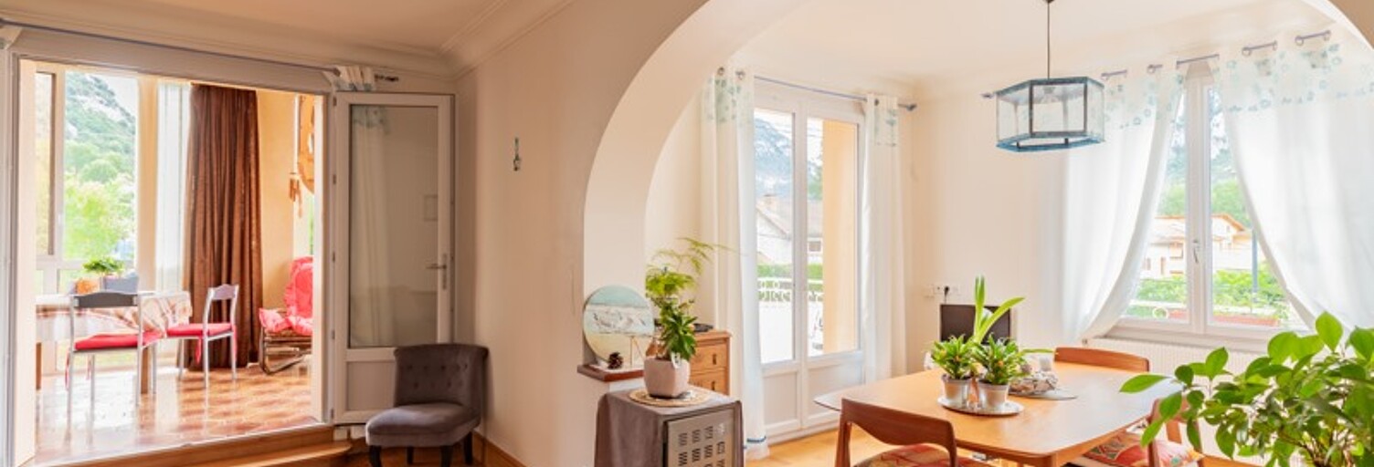Maison 6 Pièces 172 m² à vendre à Tarascon-sur-Ariège (09400)