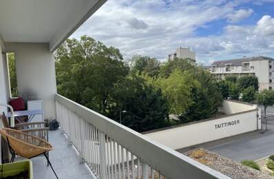appartement 4 pièces avec balcon et garage — photo du bien