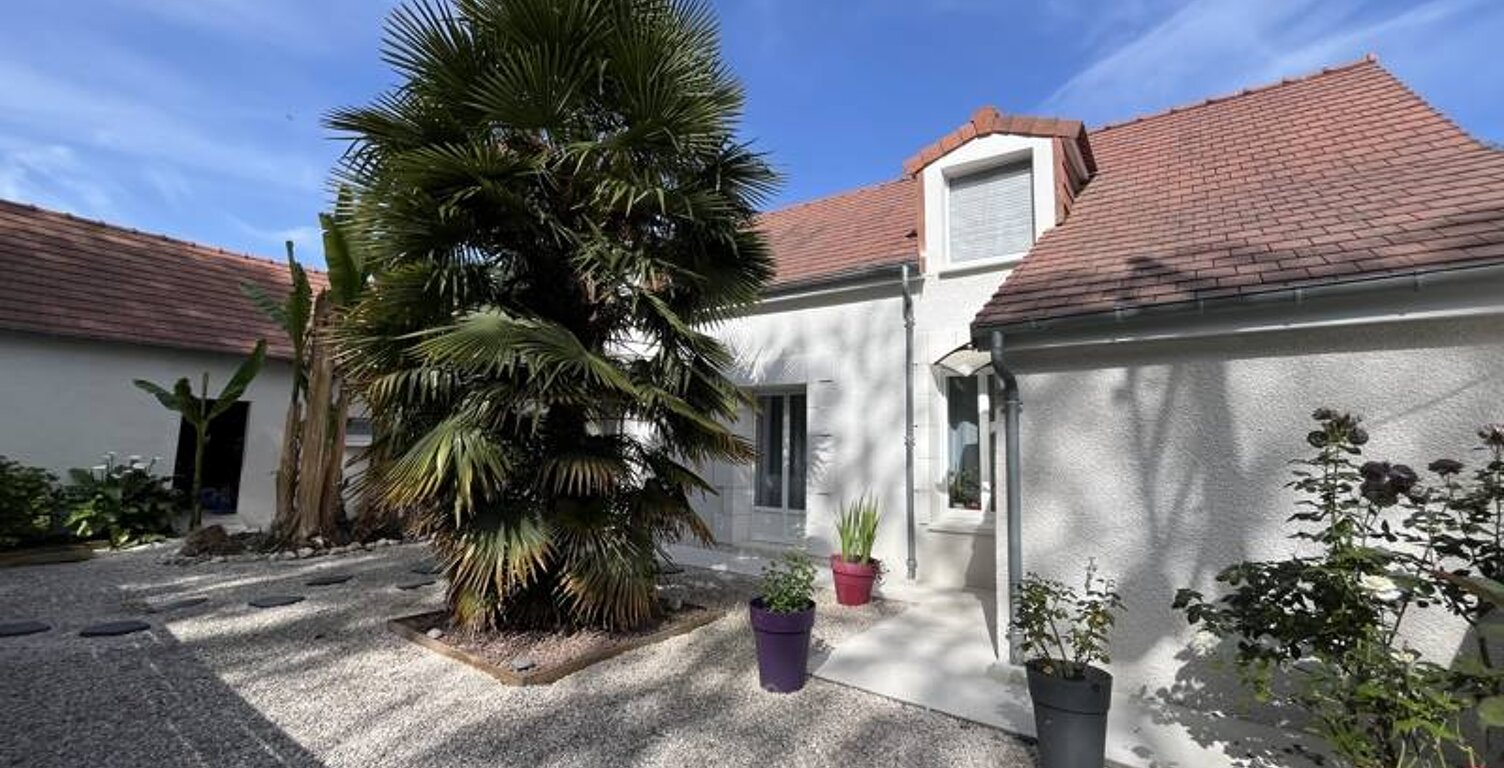 Maison en pierre de 4 pièces principales — photo 1