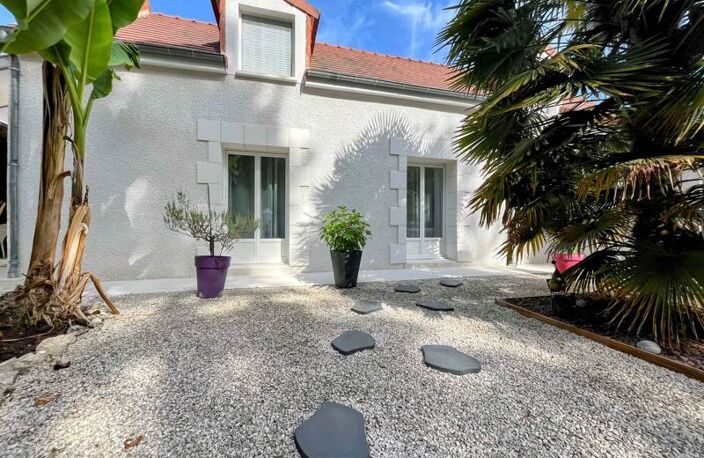 Maison en pierre de 4 pièces principales — photo 2
