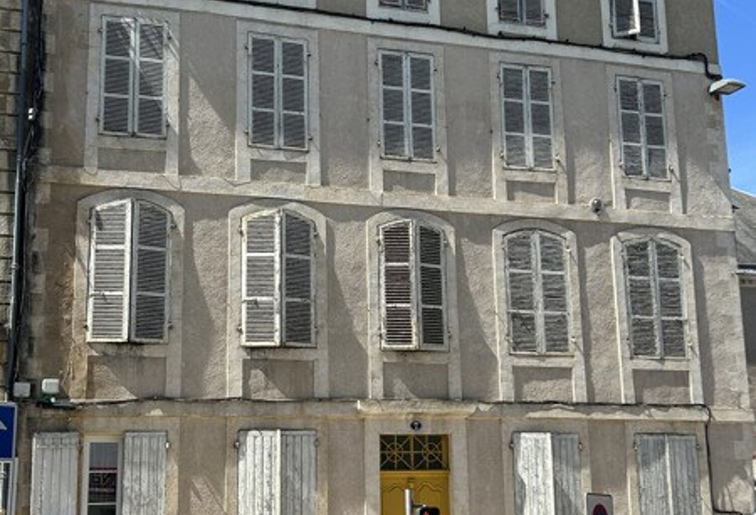 Vente immeuble   Auch (32000) — photo 1