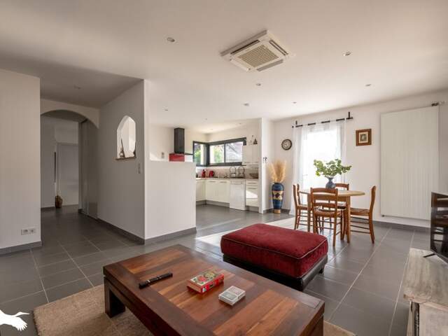 Contemporaine de 3 pièces principales — photo du bien