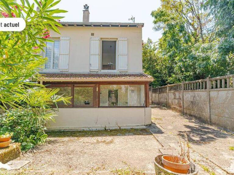 Maison en pierre de 4 pièces principales — photo 1
