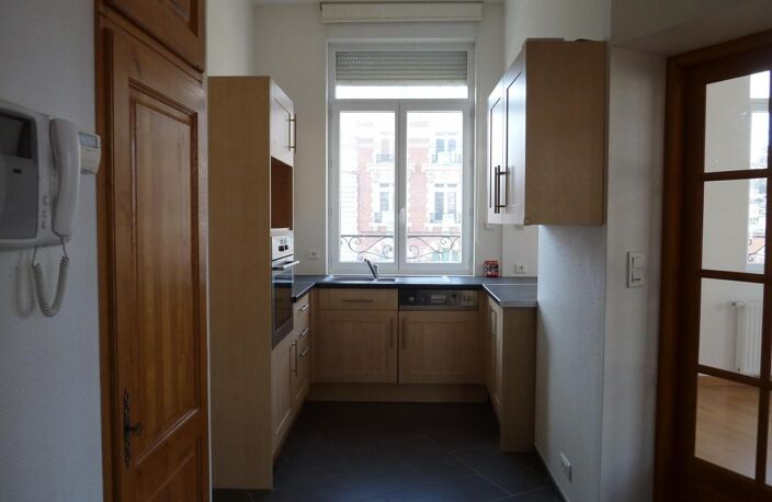 Appartement à louer  à Cambrai — photo 3