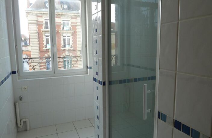 Appartement à louer  à Cambrai — photo 5