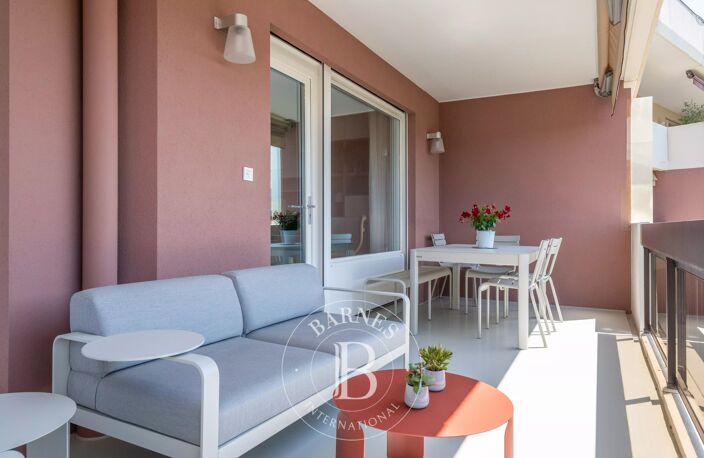 Ecully - Centre - Appartement de 142,57 m² - Grande terrasse - 4 chambres - Garage - Cave — photo 3