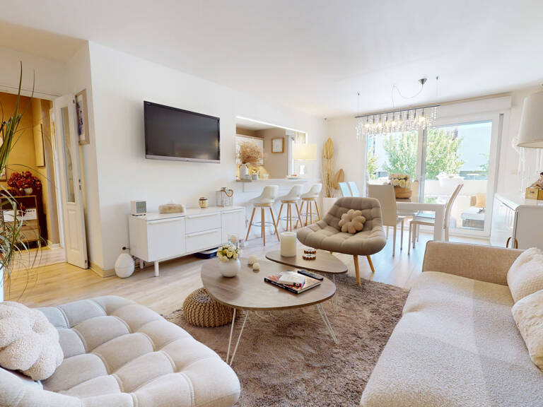 APPARTEMENT DE STANDING DE 93M2 AVEC SUPERBE TERRASSE DE 17M — photo 1