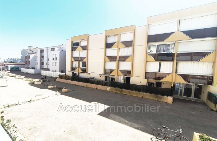 Studio cabine au 1er étage d''environ 25 m² avec loggia vitrée — photo 5