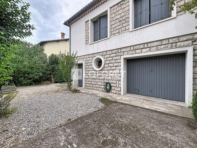 À Louer - Secteur SAINT-CLEOPHAS - Maison 91 m² — photo du bien