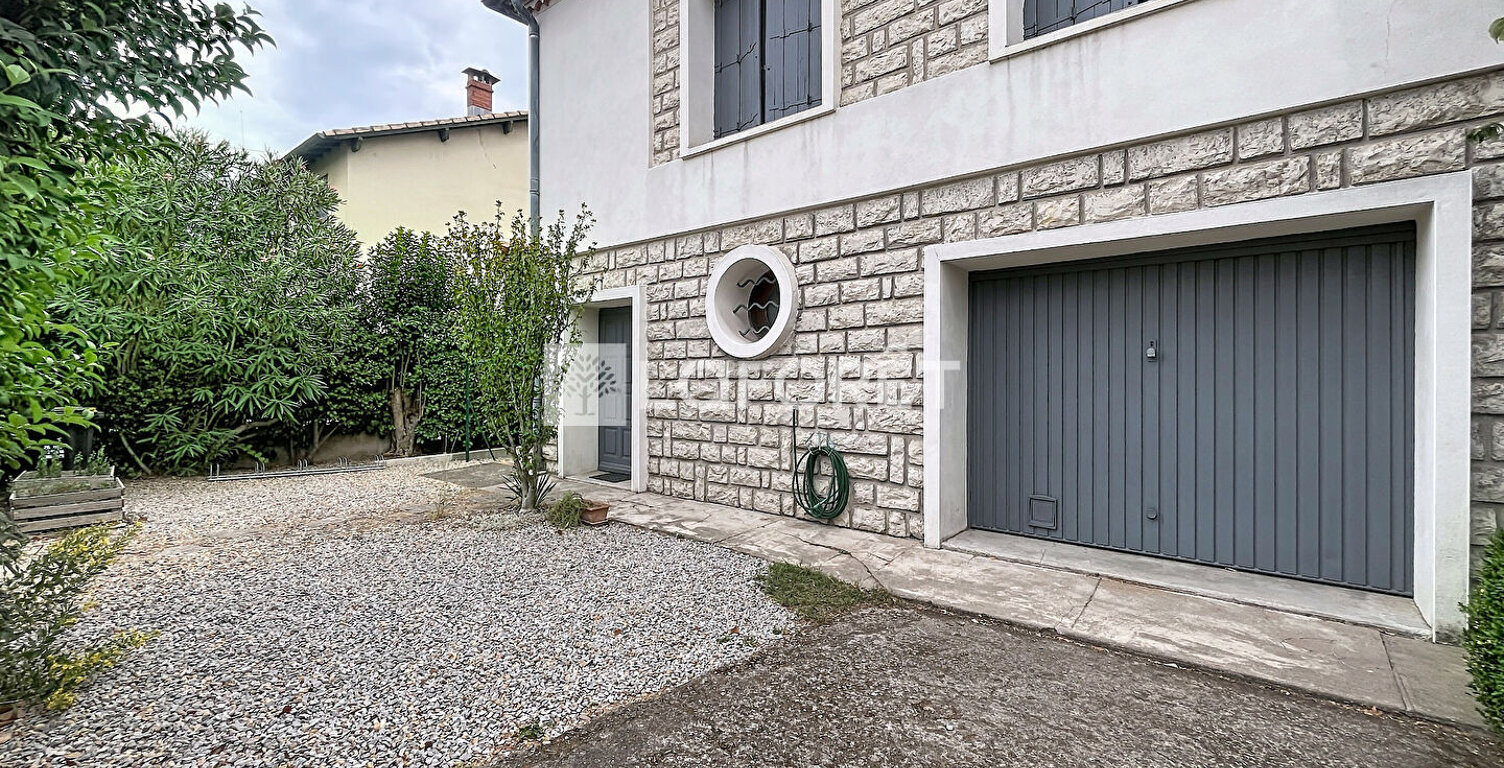 À Louer - Secteur SAINT-CLEOPHAS - Maison 91 m² — photo 1