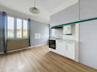 À Louer - Secteur SAINT-CLEOPHAS - Maison 91 m² — photo 3