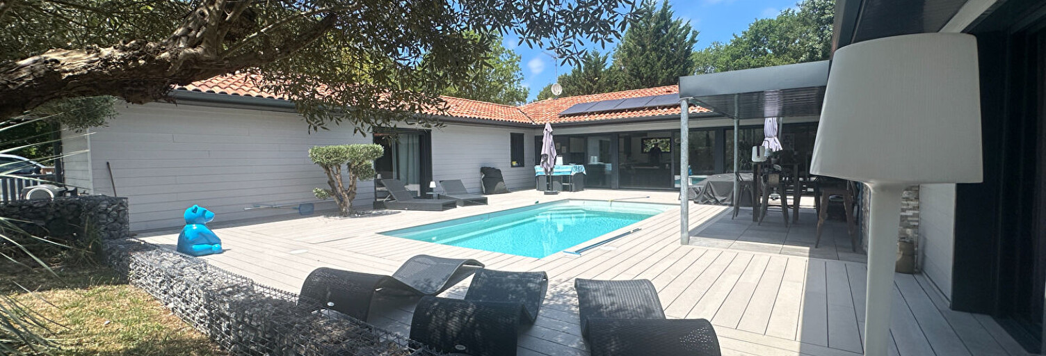 Maison 5 Pièces 190 m² à vendre à Soustons (40140)