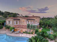 Mougins   Élégance contemporaine au coeur d'un domaine privé — photo 4