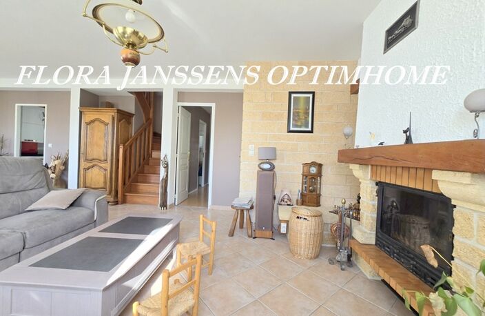BEZONS – Secteur prisé des Hauts de Bezons – Belle maison familiale indépendante de 182,45 m² au sol sur 229 m² de terrain — photo 3