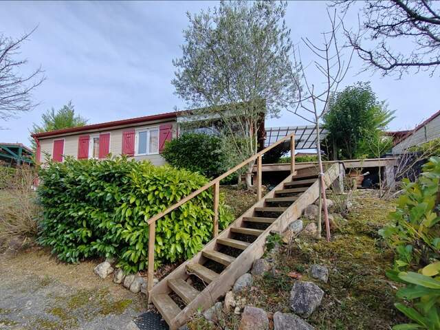 Chalet de 35 m2 + terrain dans un parc de loisir résidentiel à 8 minutes de AUCH, vendu meublé — photo du bien
