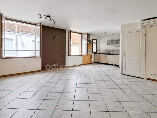 Maison à vendre 3 pièces VICHY (03) — photo du bien