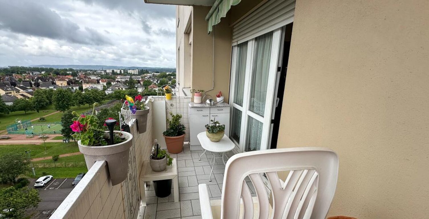 Coquet Appartement avec garage — photo 1