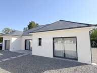 Maison contemporaine de plain-pied 128 m² habitables – DPE A – 3 chambres – Romorantin-Lanthenay (41200) — photo 2