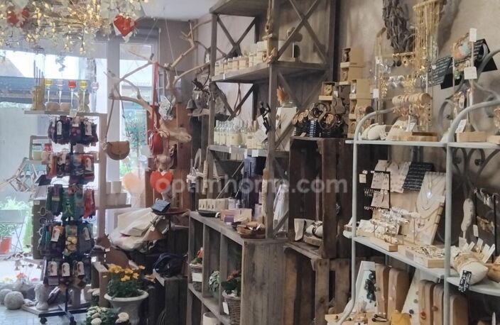FONDS DE COMMERCE FLEURISTE ET DECORATION - STATION BALNEAIRE - CALVADOS — photo 3