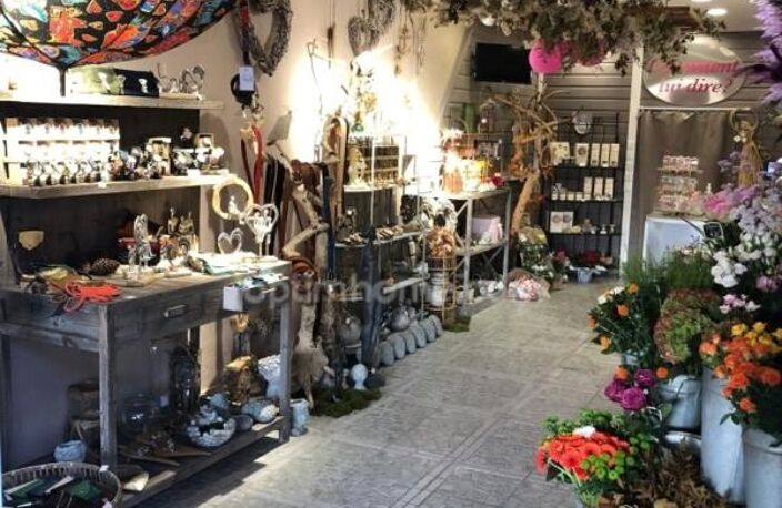 FONDS DE COMMERCE FLEURISTE ET DECORATION - STATION BALNEAIRE - CALVADOS — photo 4