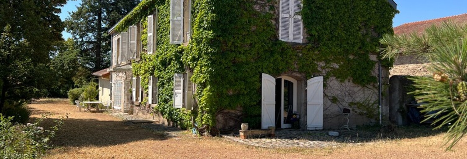 Maison 8 Pièces 225 m² à vendre à Roanne (42300)