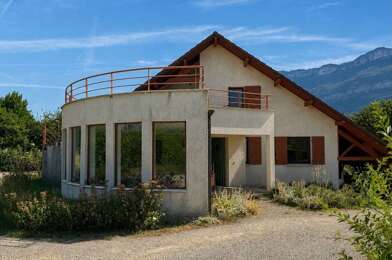 Maison 7 pièces 737000 €