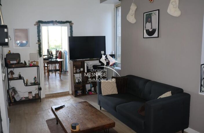 À vendre chez Christelle Mesnage Immobilier - DINAN centre-v — photo 2
