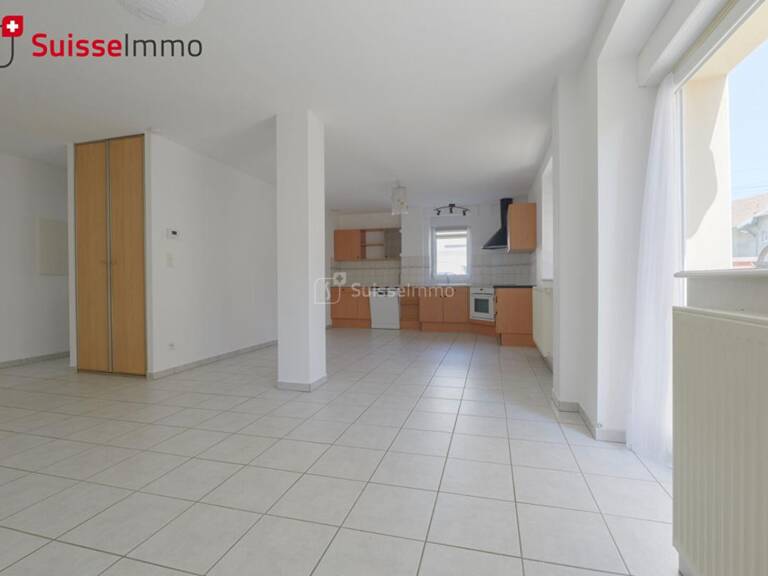Appartement Danjoutin 4 pièces 79 m2 + garage + terrasse — photo 1