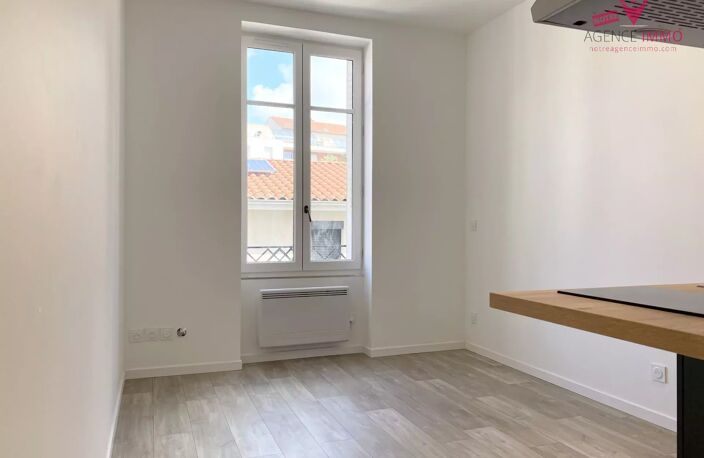 Studio de 15.50m² refait à neuf Vénissieux Moulin à vent — photo 3