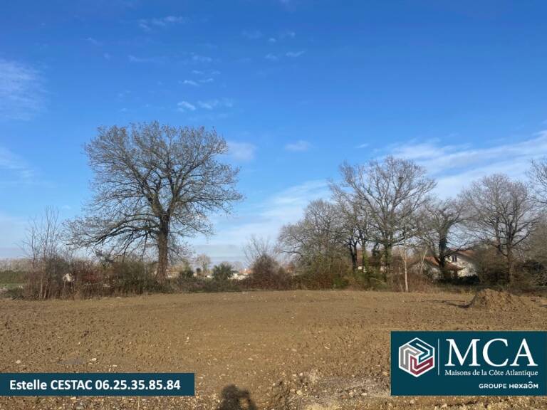 Terrain à bâtir à Grenade-sur-l'Adour (40270) — photo 1