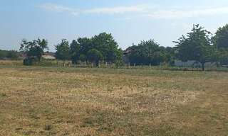 Terrain  983 m² à vendre à Saint-Front-de-Pradoux (24400)