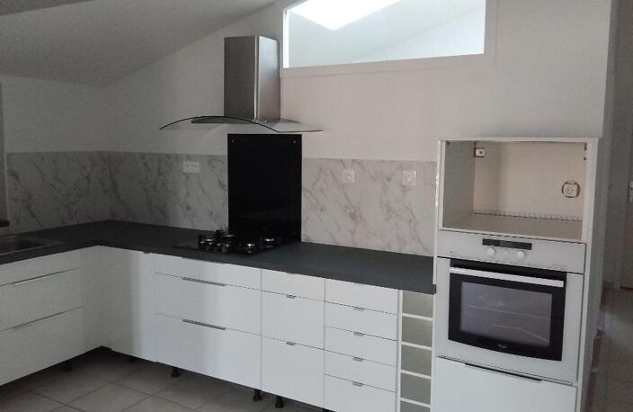 T3 — photo 2