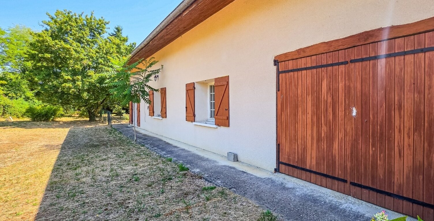 Maison à vendre 4 pièces SERMOYER (01) — photo 1