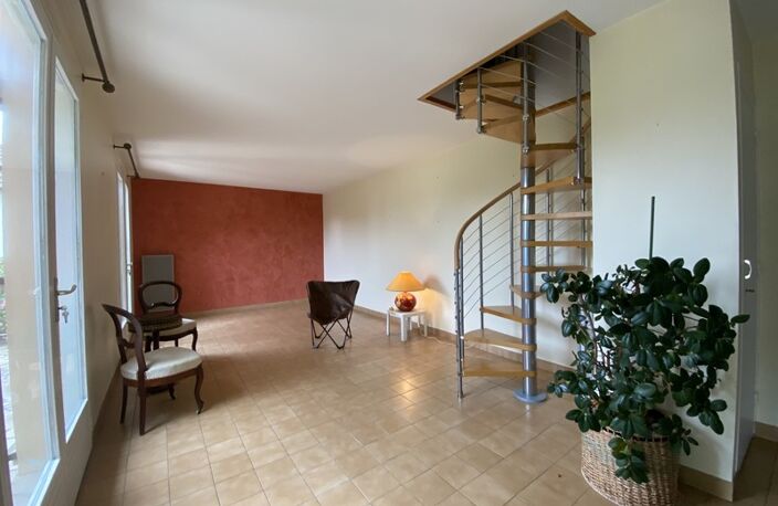 Dpt Vienne (86), à vendre CHATELLERAULT maison P6 de 143,55 m² - Terrain de 680 m² — photo 5