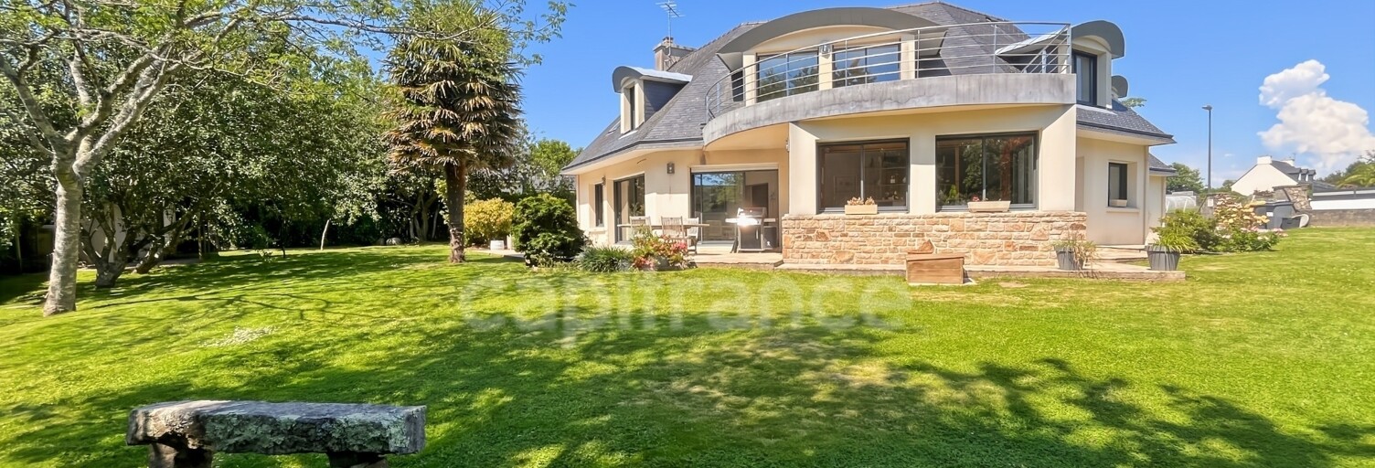 Maison 8 Pièces 229 m² à vendre à Pleuven (29170)