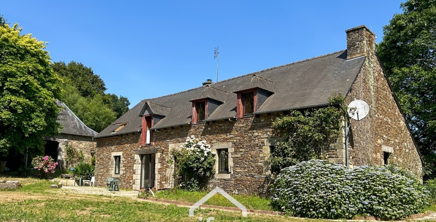 PROPRIÉTÉ DE CARACTÈRE SUR PLUS DE 9 HECTARES – MAISON EN PIERRE DE 235 M², APPARTEMENT INDÉPENDANT, DÉPENDANCE EN PIERRE, PRAIRIES, BOIS ET TROIS ÉTANGS – PROCHE LOUDÉAC — photo 1