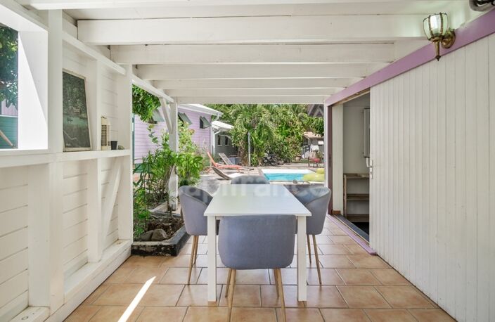 A louer - Case-Pilote - Appartement en RDC - 3 pièces avec terrasse et piscine commune — photo 2