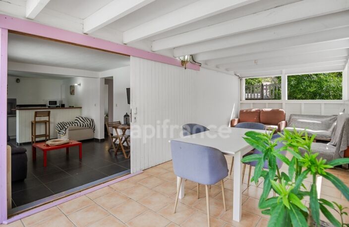 A louer - Case-Pilote - Appartement en RDC - 3 pièces avec terrasse et piscine commune — photo 4