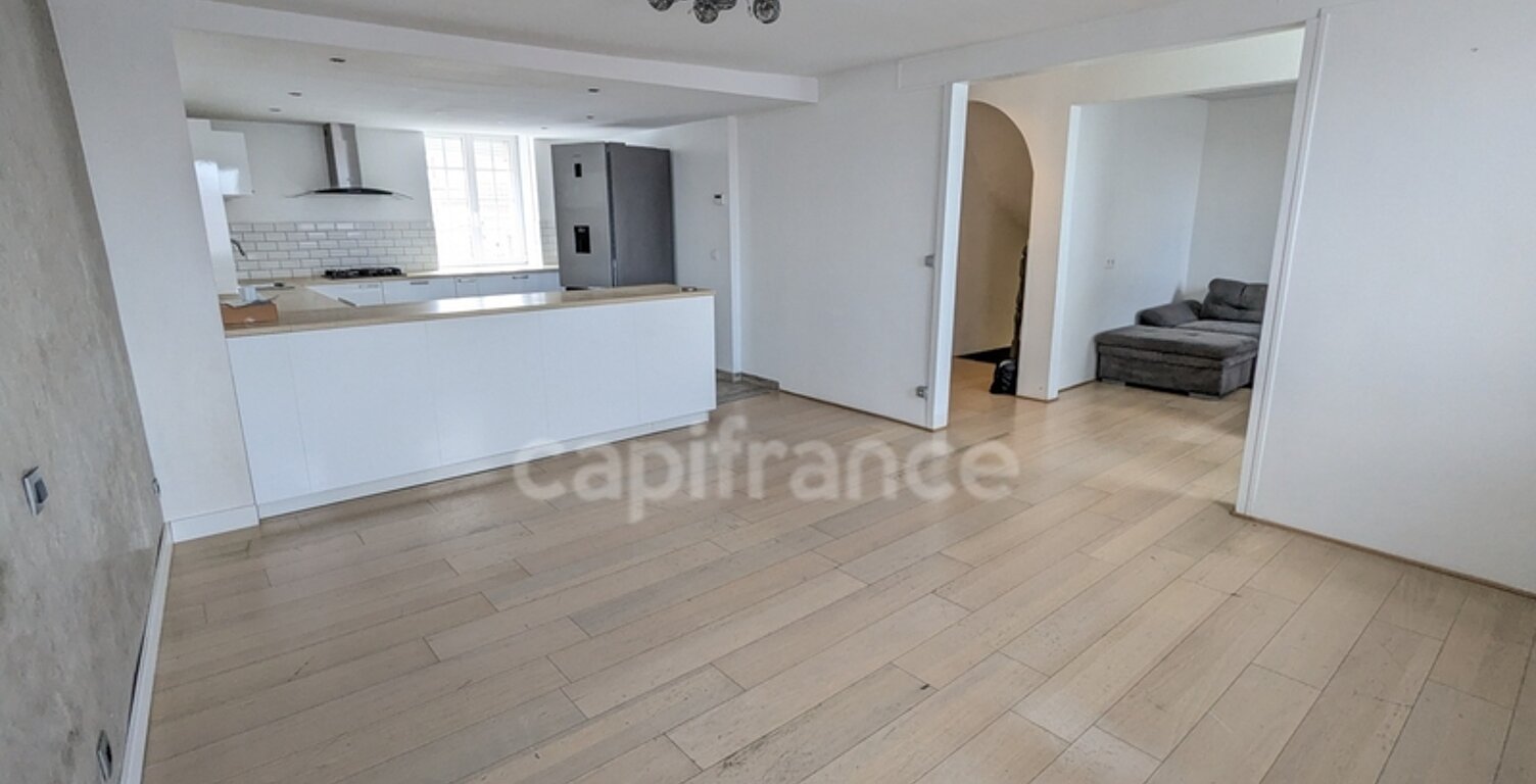   Duplex T5 de 110 m² avec revenu locatif sécurisé – Blanc Four, Roncq — photo 1