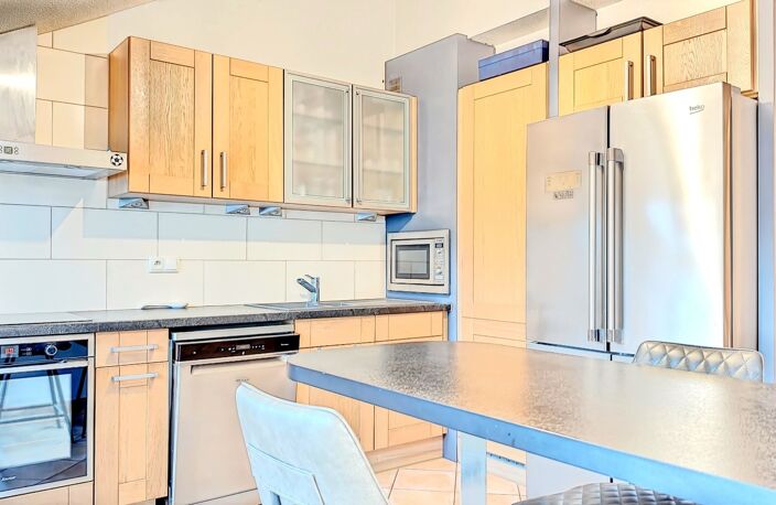 Appartement à vendre 5 pièces - THONON LES BAINS (74) — photo 2