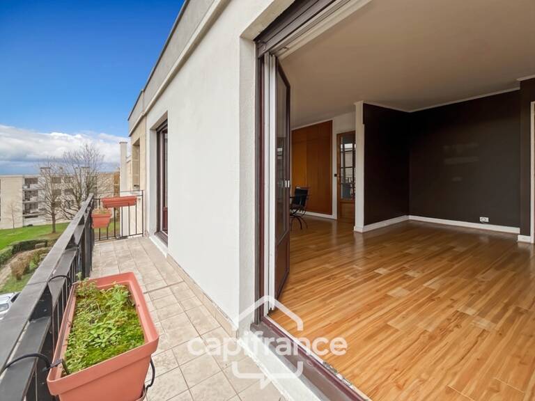 Chennevières-sur-Marne – Appartement familial 85 m² – 3 chambres – 2 terrasses – Dernier étage- au calme — photo 1