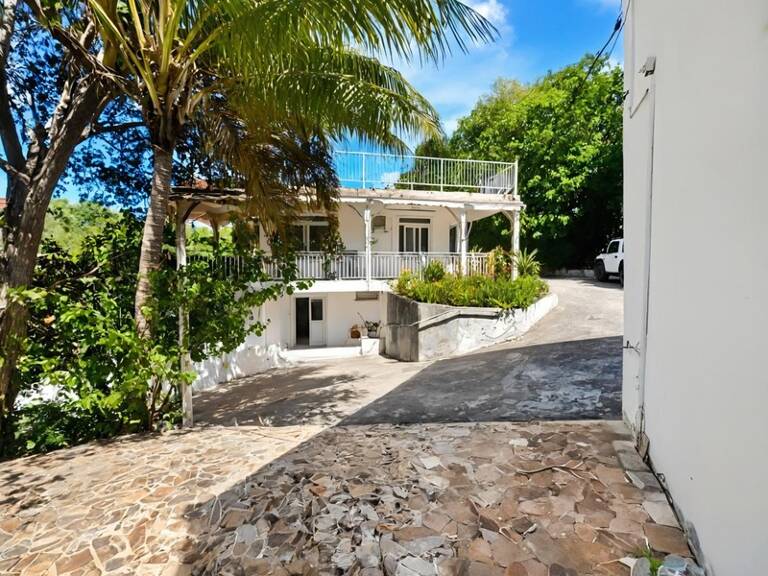 Ensemble immobilier d'envergure sur 1 900 m² de terrain –  Dampierre à vendre 13 pièces, LE GOSIER — photo 1