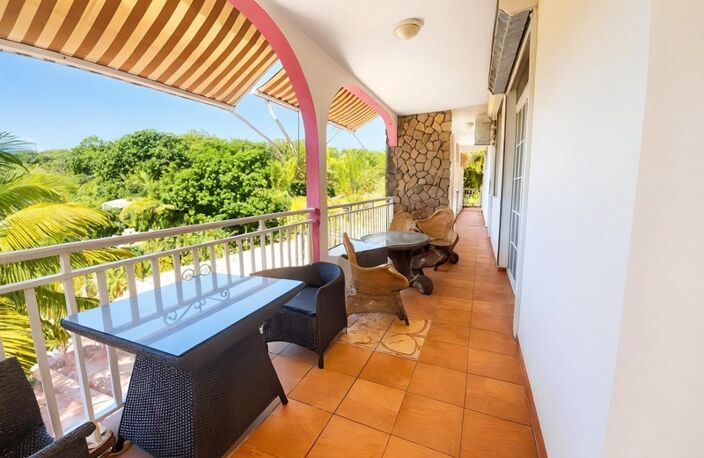 Ensemble immobilier d'envergure sur 1 900 m² de terrain –  Dampierre à vendre 13 pièces, LE GOSIER — photo 5