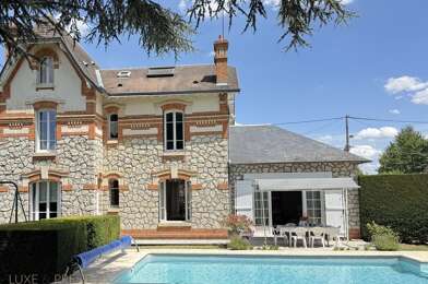 Maison 8 pièces 745000 €