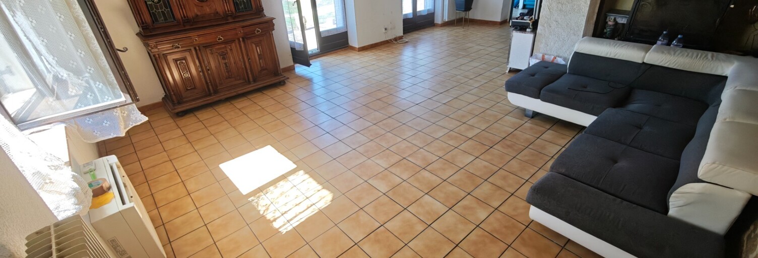 Maison 8 Pièces 221 m² à vendre à Lavangeot (39700)