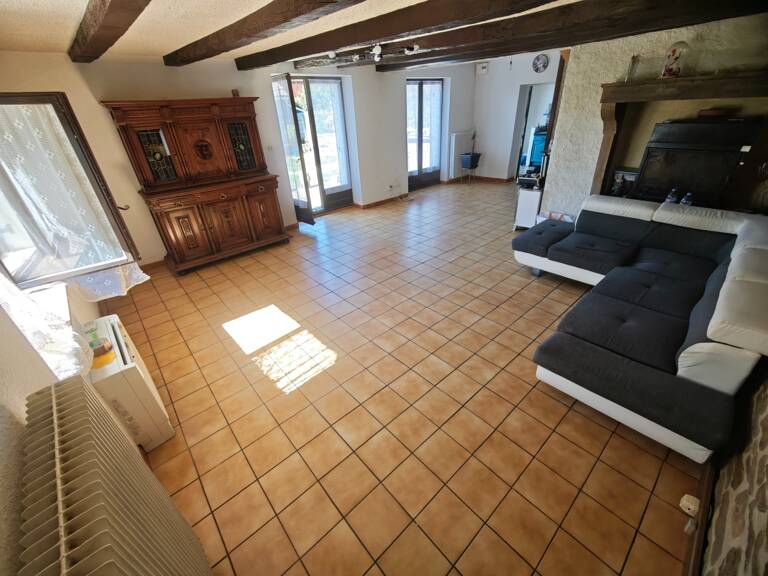 Et si cette maison cachait bien plus qu'une simple adresse — photo 1