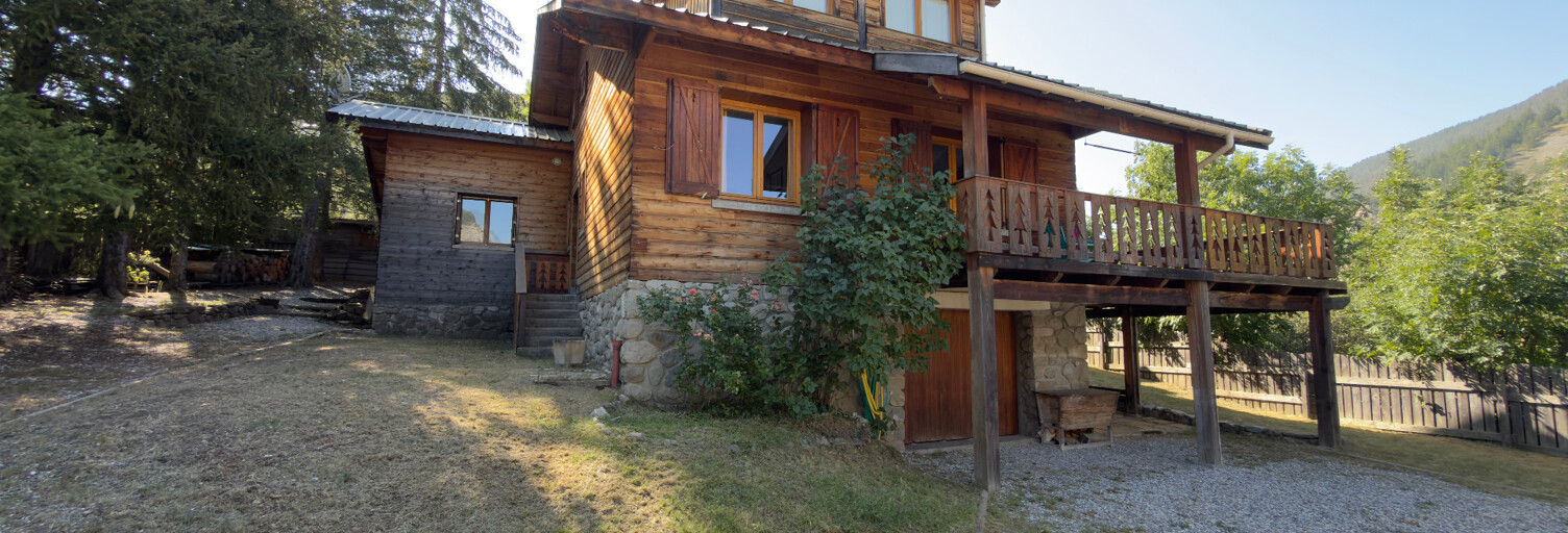 Maison 8 Pièces 174 m² à vendre à Allos (04260)