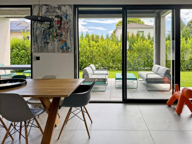 Maison d'architecte + T1bis d'exception à vendre au centre de DIVONNE LES BAINS — photo 1