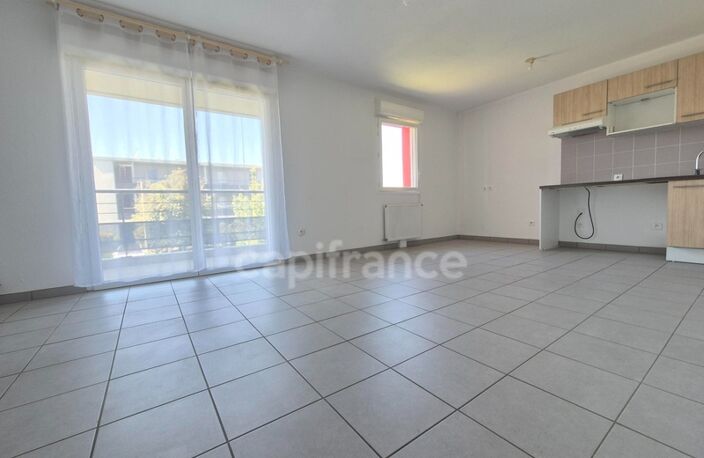 Appartement à vendre 3 pièces ROYAN (17) - Balcon - Parking — photo 3