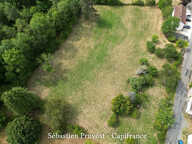 Terrain à vendre  NANTHIAT (24), ensemble foncier, terrain avec CU et bois secteur bourg, bassin sur le terrain. 9839m2 — photo 2